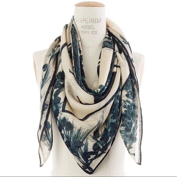 Madewell Accessories - Rare Madewell Storyteller Scarf